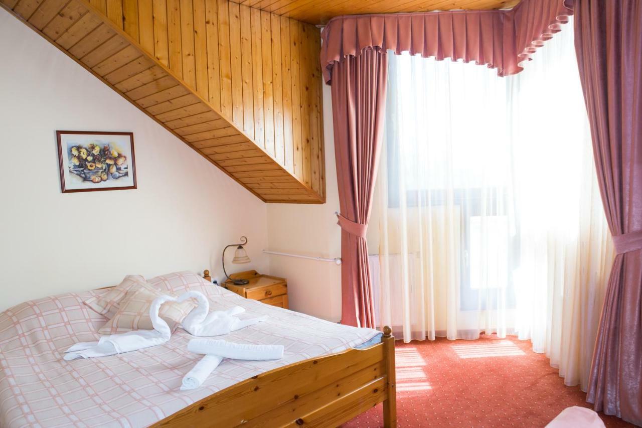 Hotel Fortuna Davod Ngoại thất bức ảnh